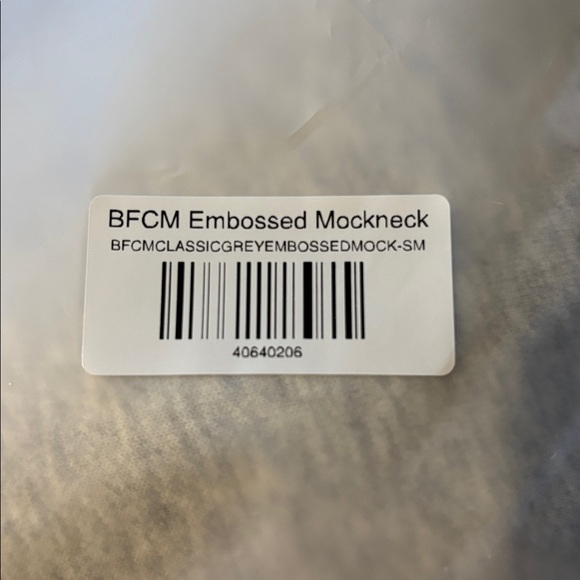 NWT Parke Classic Gray Embossed Mockneck Sweatshirt Size S/M - Picture 12 of 12